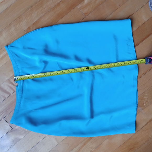 100% Pure Silk light blue suit size 6 - Picture 16 of 16